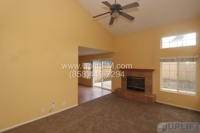 Building Photo - 3 Bedroom 3 Bathroom 2 story home in Ramona!