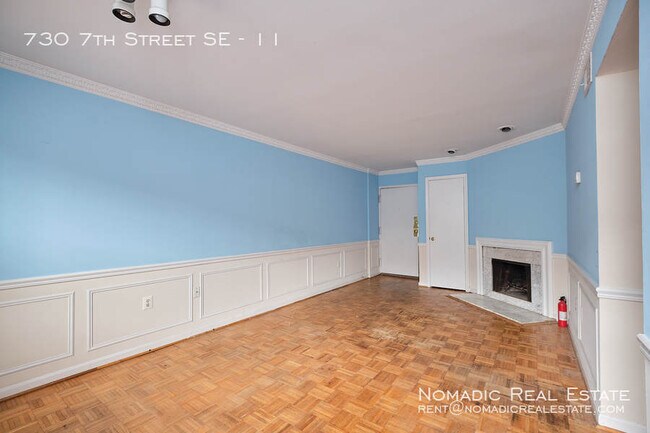 Building Photo - 730 7th St SE