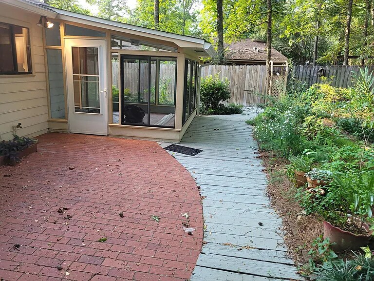 Building Photo - 3327 Sedona Rd