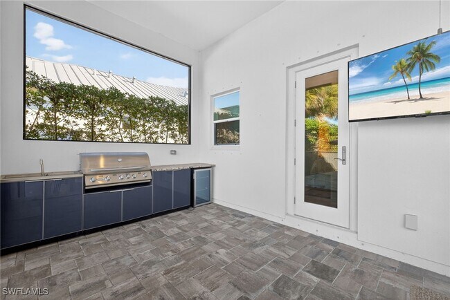 Building Photo - 14835 Dockside Ln