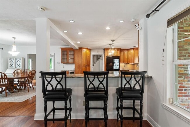 Building Photo - 2506 SW 9th Dr