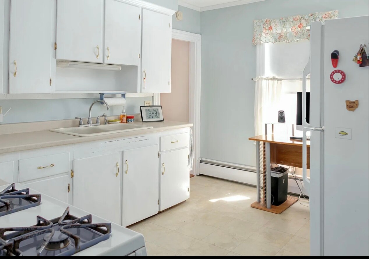 Building Photo - 110 Graham St