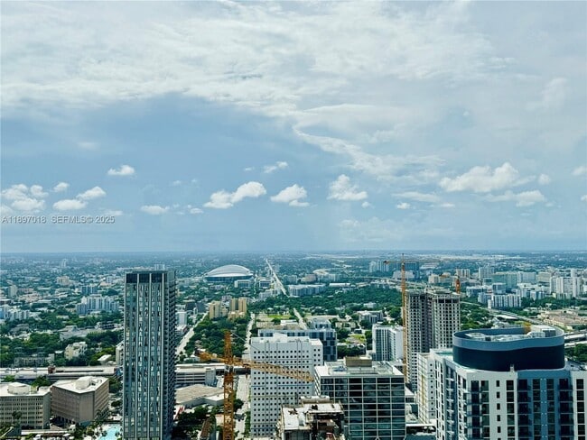 Building Photo - 159 NE 6th St