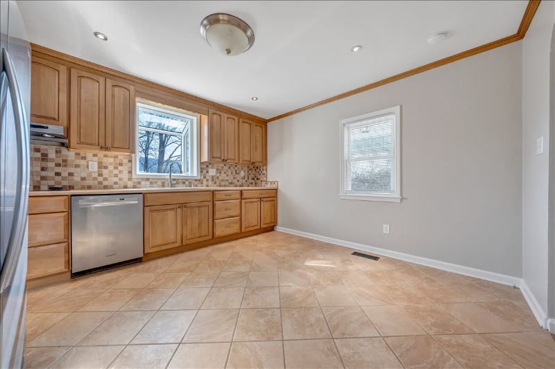 Building Photo - 3024 E Ruritan Rd