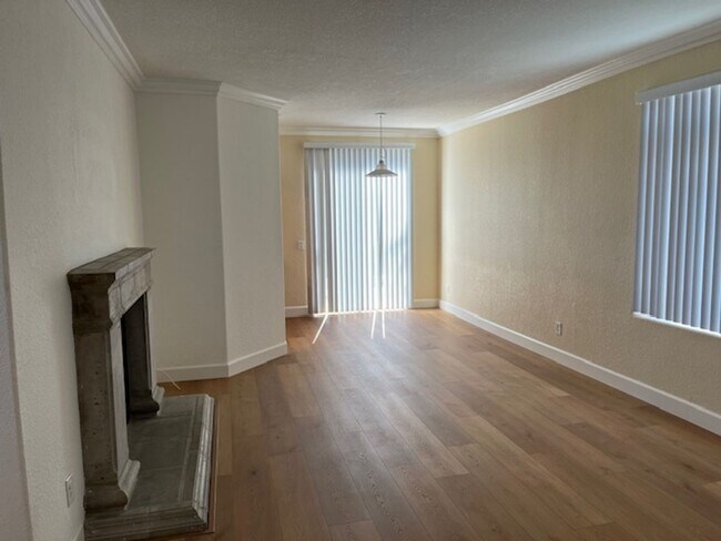 Building Photo - Nice 3 Bedroom home in Rancho Del Oro