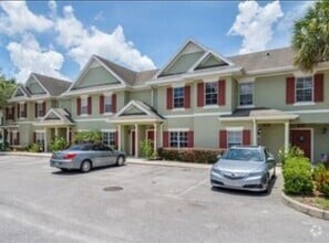 Building Photo - 10008 Regent Park Dr