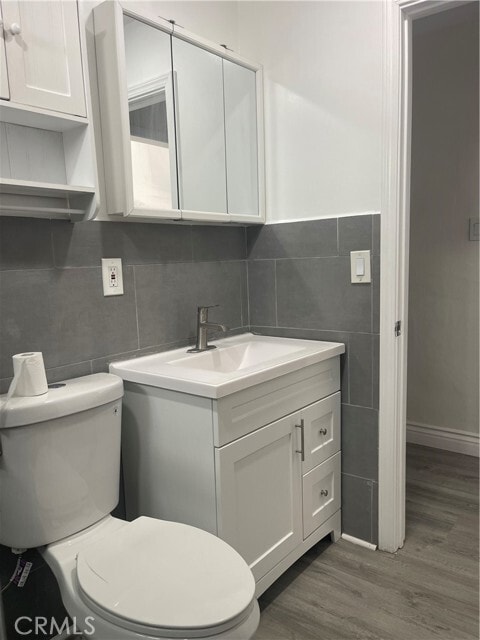 Building Photo - 3736 Veteran Ave