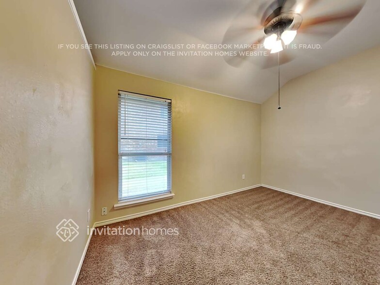 Building Photo - 2805 Beacon Hill Dr
