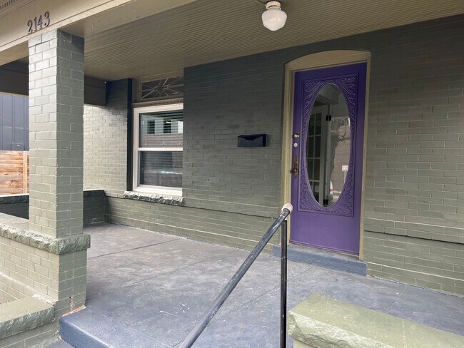 Building Photo - 2143 S Acoma St