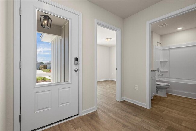 Building Photo - 1172 Sweet Laurel St