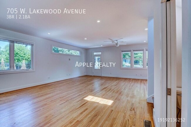 Building Photo - 705 W Lakewood Ave