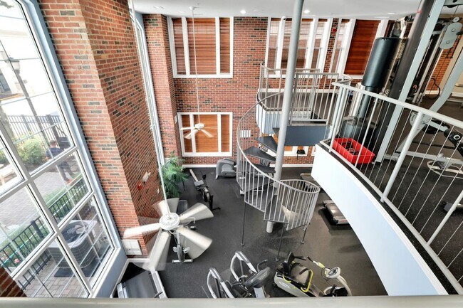 Building Photo - 3 Arch Pl