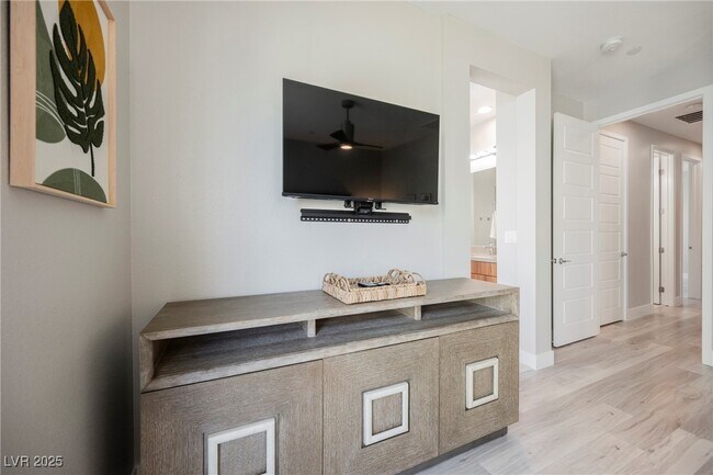 Building Photo - 11262 Cactus Tower Ave