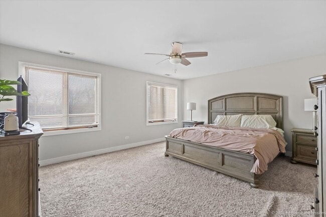 Building Photo - 6352 Orchard Dr