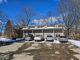 Building Photo - 1814 Indianapolis Rd