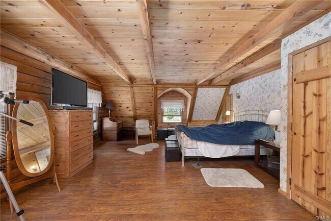 Building Photo - 2712 Tirol Dr