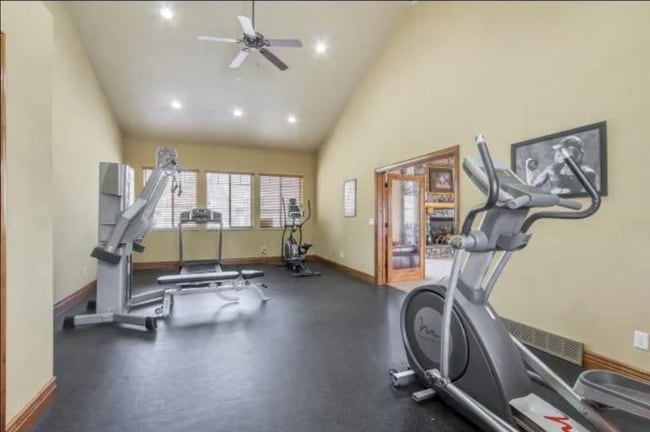 Building Photo - SCC 29E