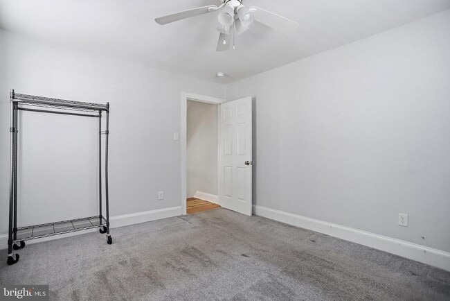 Building Photo - 33 E Front St