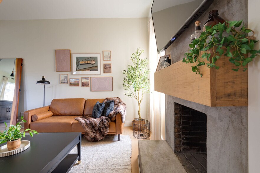 Building Photo - 906 Meharry Blvd