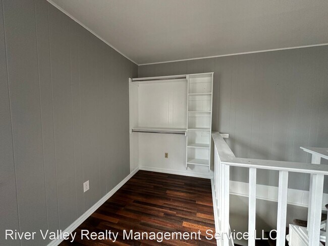 Building Photo - 4 br, 2 bath House - 1224 E Aspen Lane