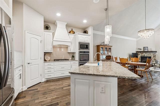 Building Photo - 700 Brookstone Ct