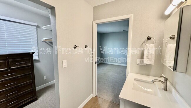 Building Photo - 8516 E McDonald Dr