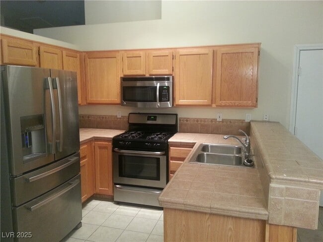 Building Photo - 6674 Jordan River Dr