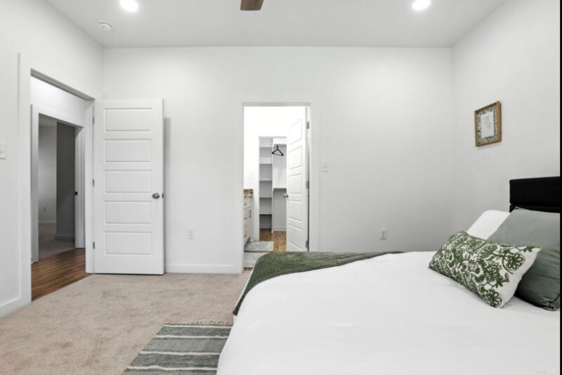 Building Photo - 1418 S Martin St