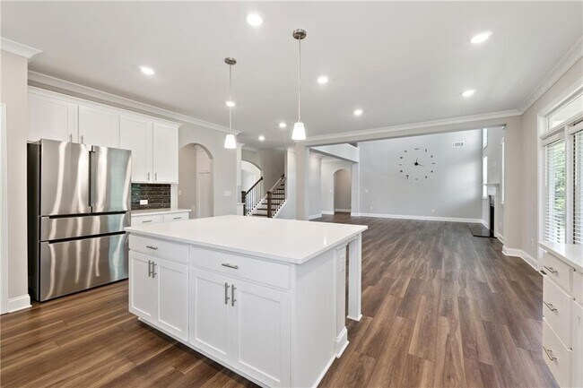 Building Photo - 6375 Haystack Ct