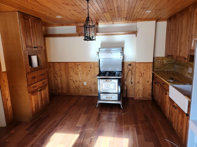 Kitchen with Stove - 321 Elm St