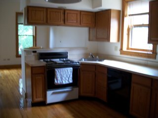 Building Photo - 1337 W Wolfram St