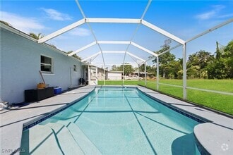 Building Photo - 4810 Duera Mae Dr