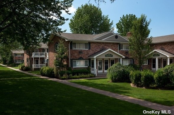 Building Photo - 90 Middleton Rd