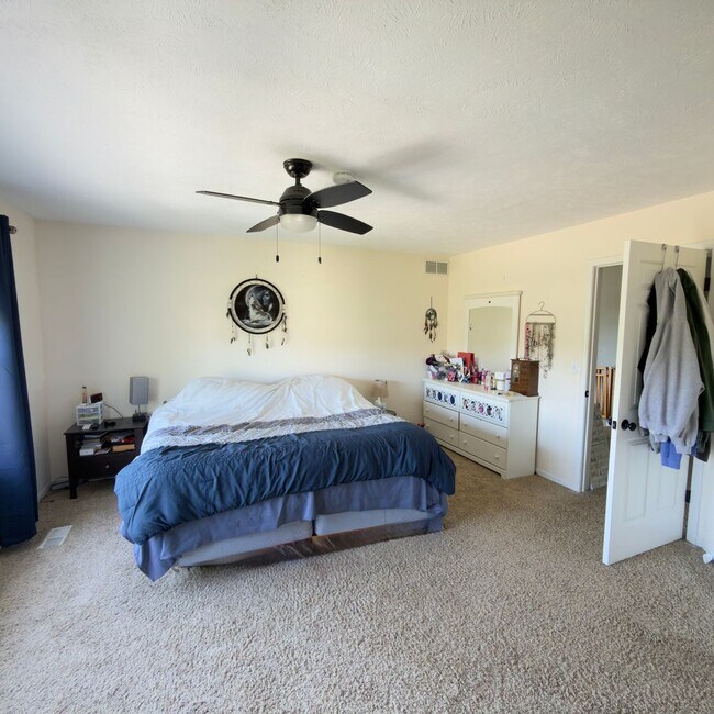 Building Photo - Single Family Home In The Desirable Cannon Farms Neighborhood!