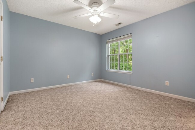 Building Photo - 4312 Pine Springs Ct