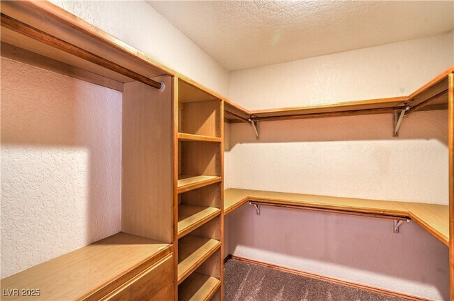 Building Photo - 3480 W Mesa Verde Ln