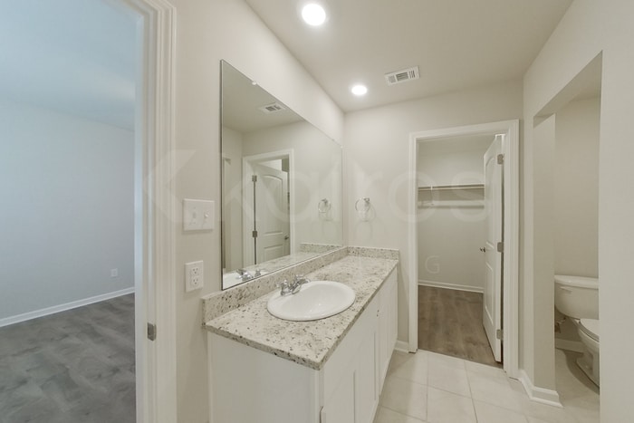 Building Photo - 117 Yardley Ct