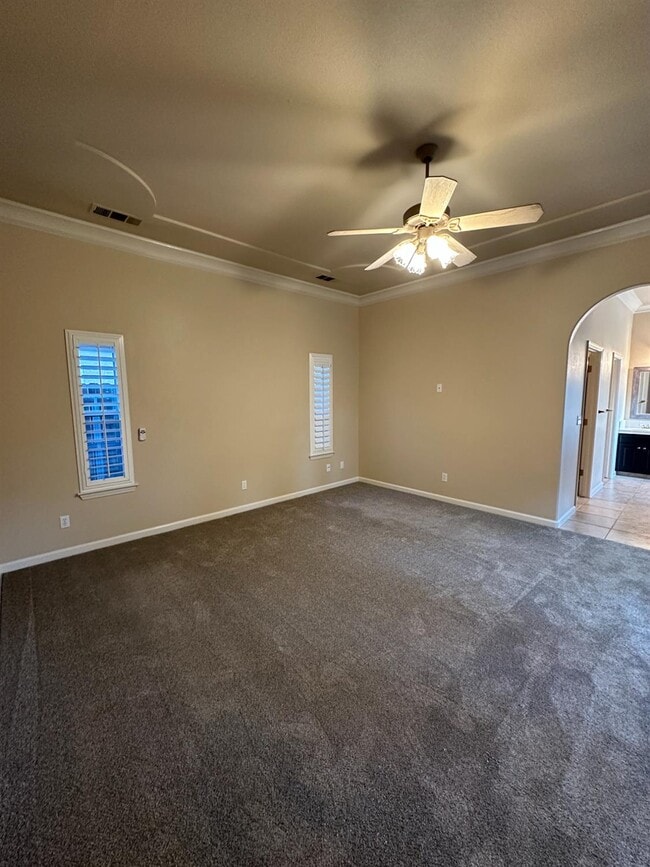 Building Photo - 535 W Decatur Ave