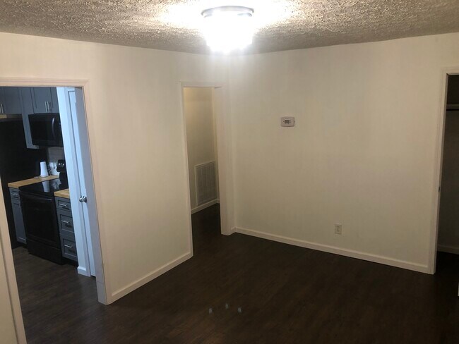 I’m - 5403 Georgia Ave