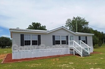 Building Photo - 812 Shelby Ave
