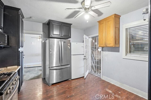 Building Photo - 1707 N Arrowhead Ave