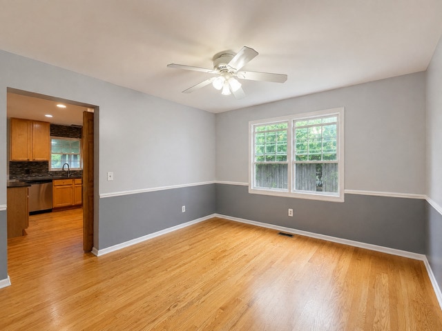 Building Photo - 6582 Tealwood Rd