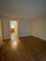 Building Photo - 103 N Beach Dr