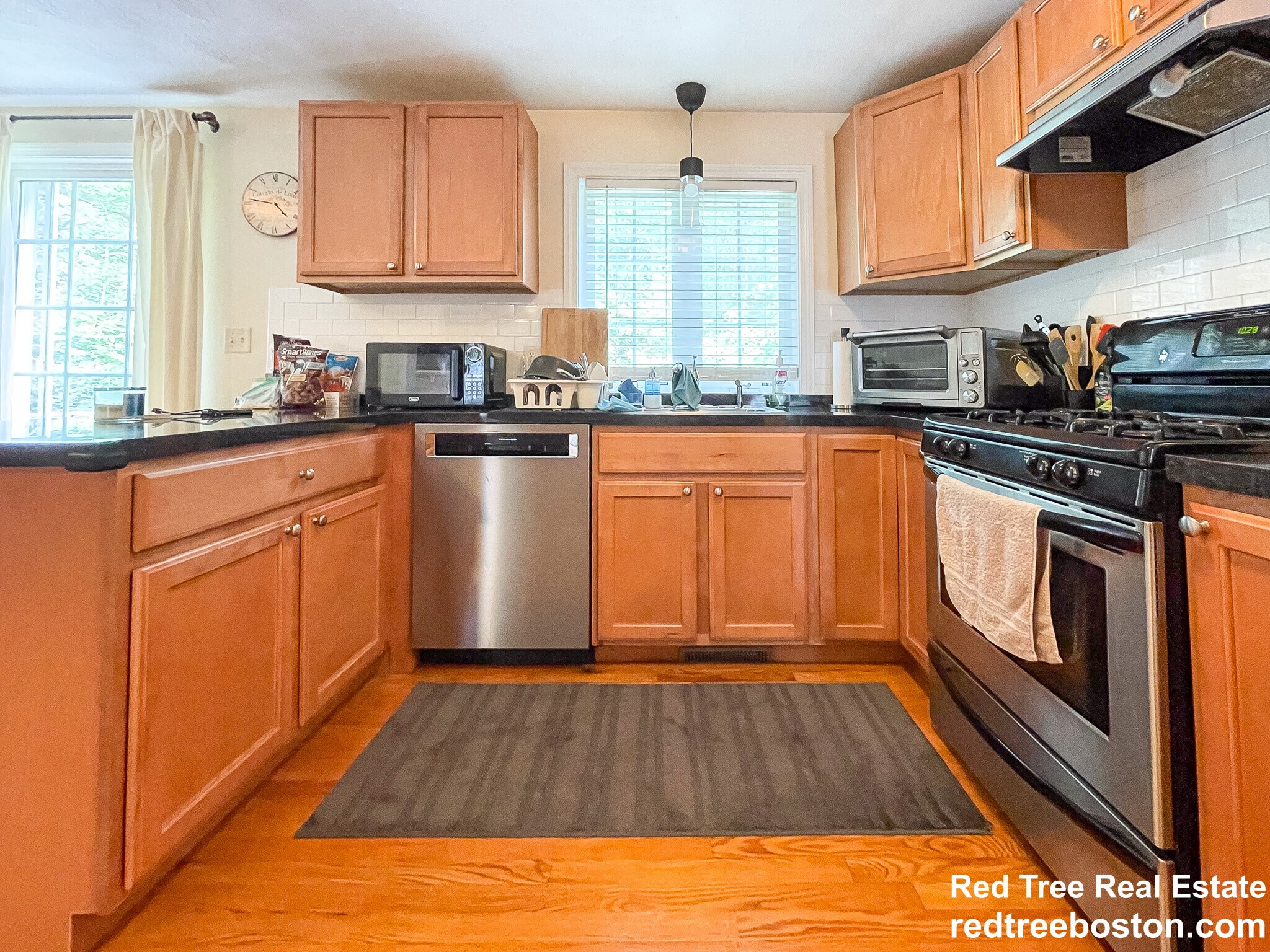 Building Photo - 496 Lebanon St