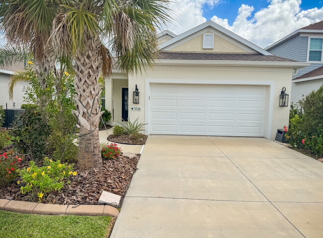 Primary Photo - Nearly new 3 bedroom 2 bath home with an a...