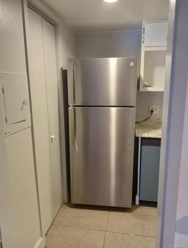 Building Photo - 9995 E Harvard Ave