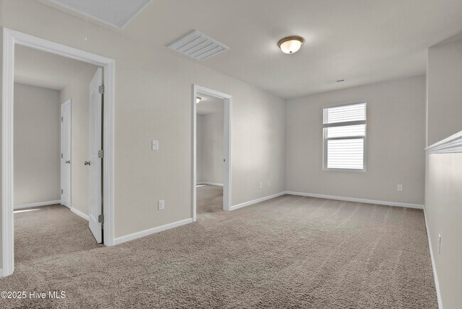 Building Photo - 201 Bungalow Rd