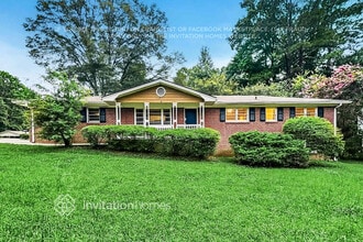 Building Photo - 1321 Laura Ln