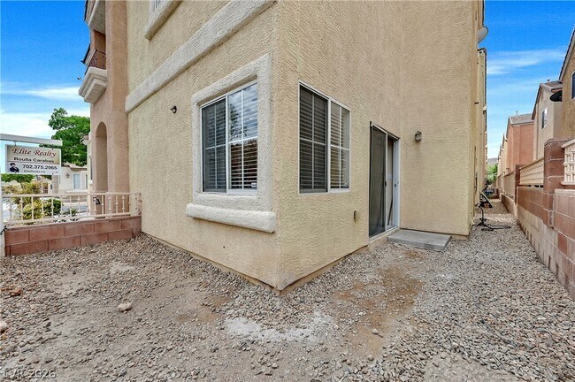 Building Photo - 6355 Urban Creek Ct