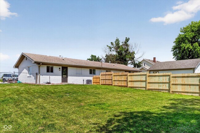 Building Photo - 25575 IN-19